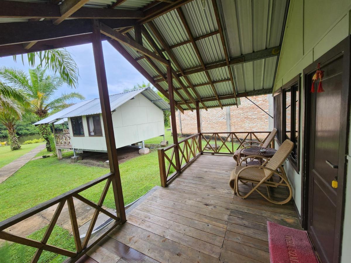 Hotel Mb Camp Singkil Gosongtelaga Exterior foto