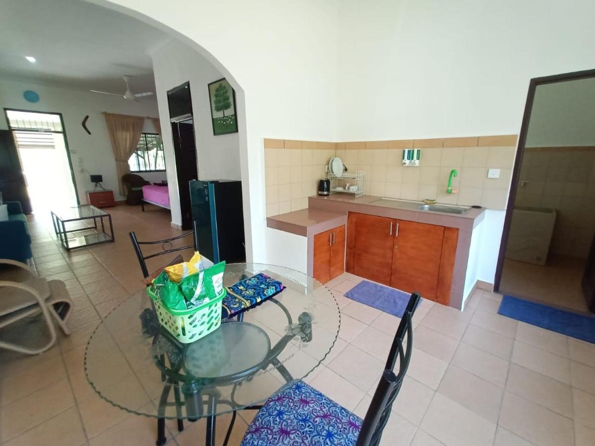 Hotel Mb Camp Singkil Gosongtelaga Exterior foto
