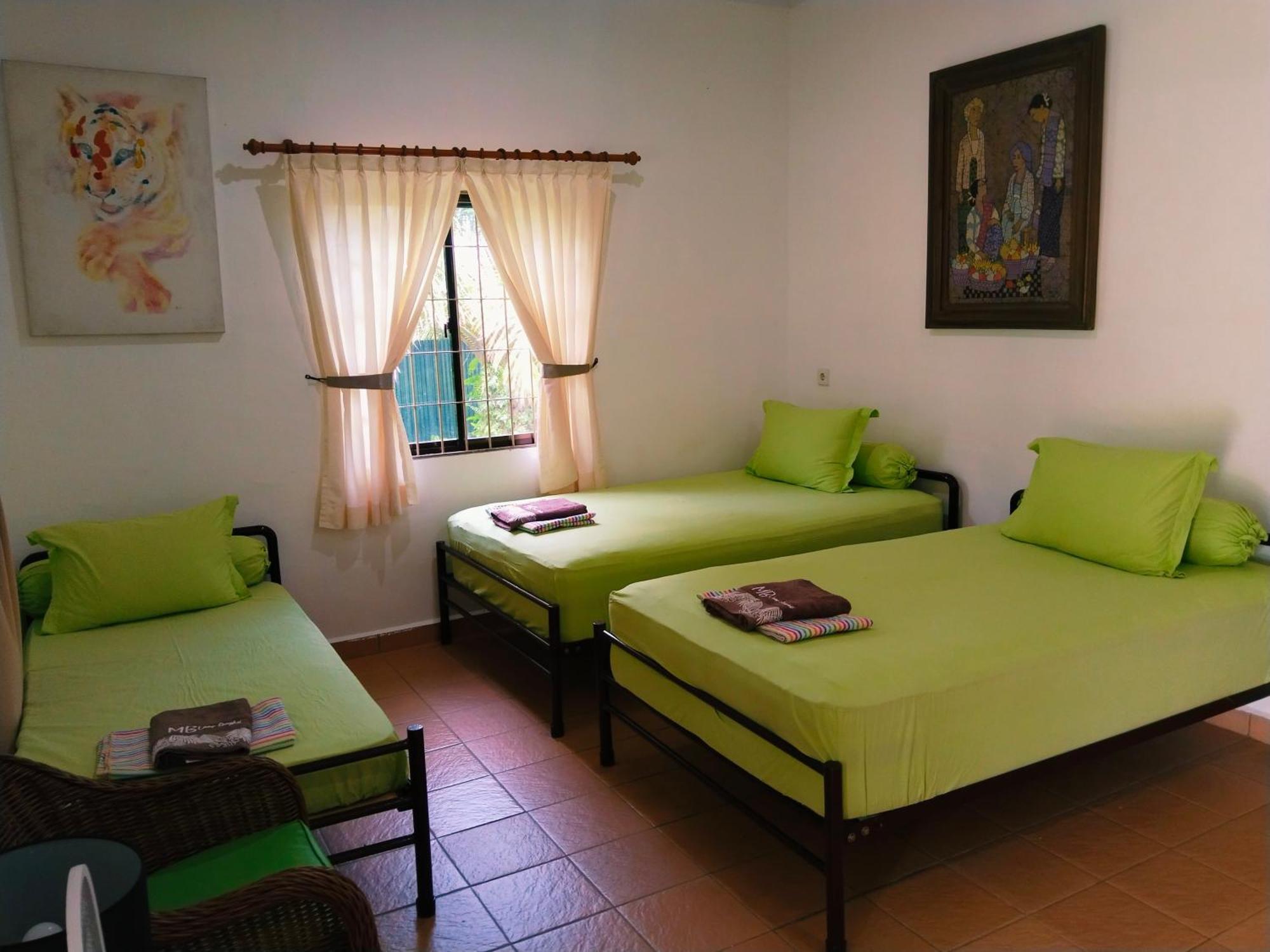 Hotel Mb Camp Singkil Gosongtelaga Exterior foto