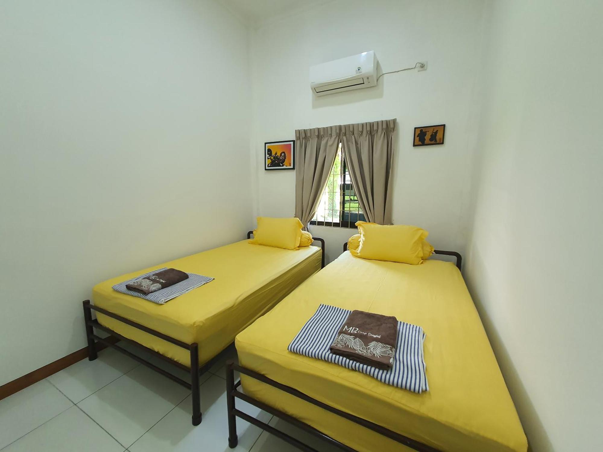 Hotel Mb Camp Singkil Gosongtelaga Exterior foto