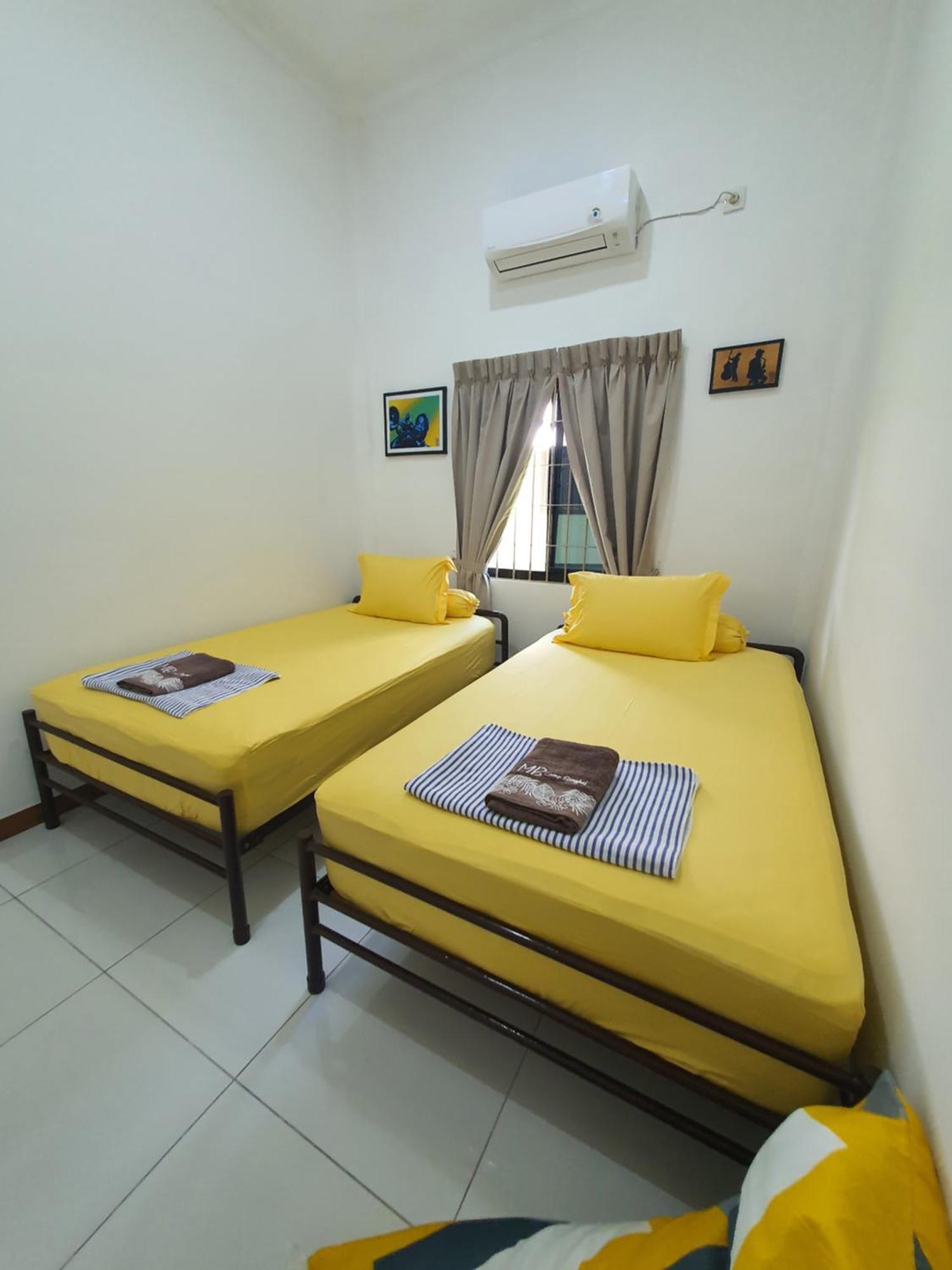 Hotel Mb Camp Singkil Gosongtelaga Exterior foto