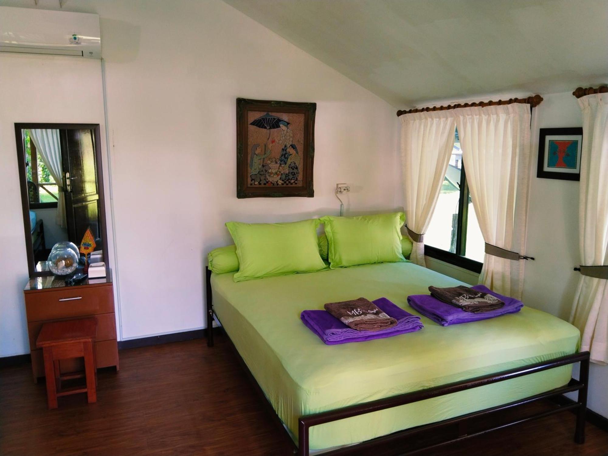 Hotel Mb Camp Singkil Gosongtelaga Exterior foto