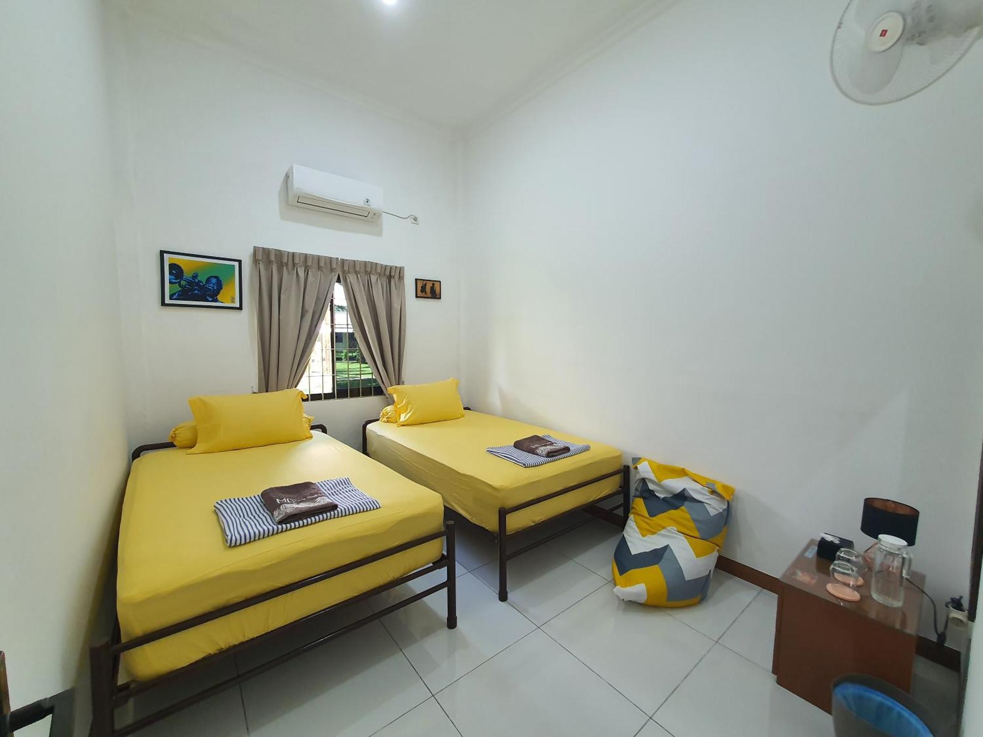Hotel Mb Camp Singkil Gosongtelaga Exterior foto