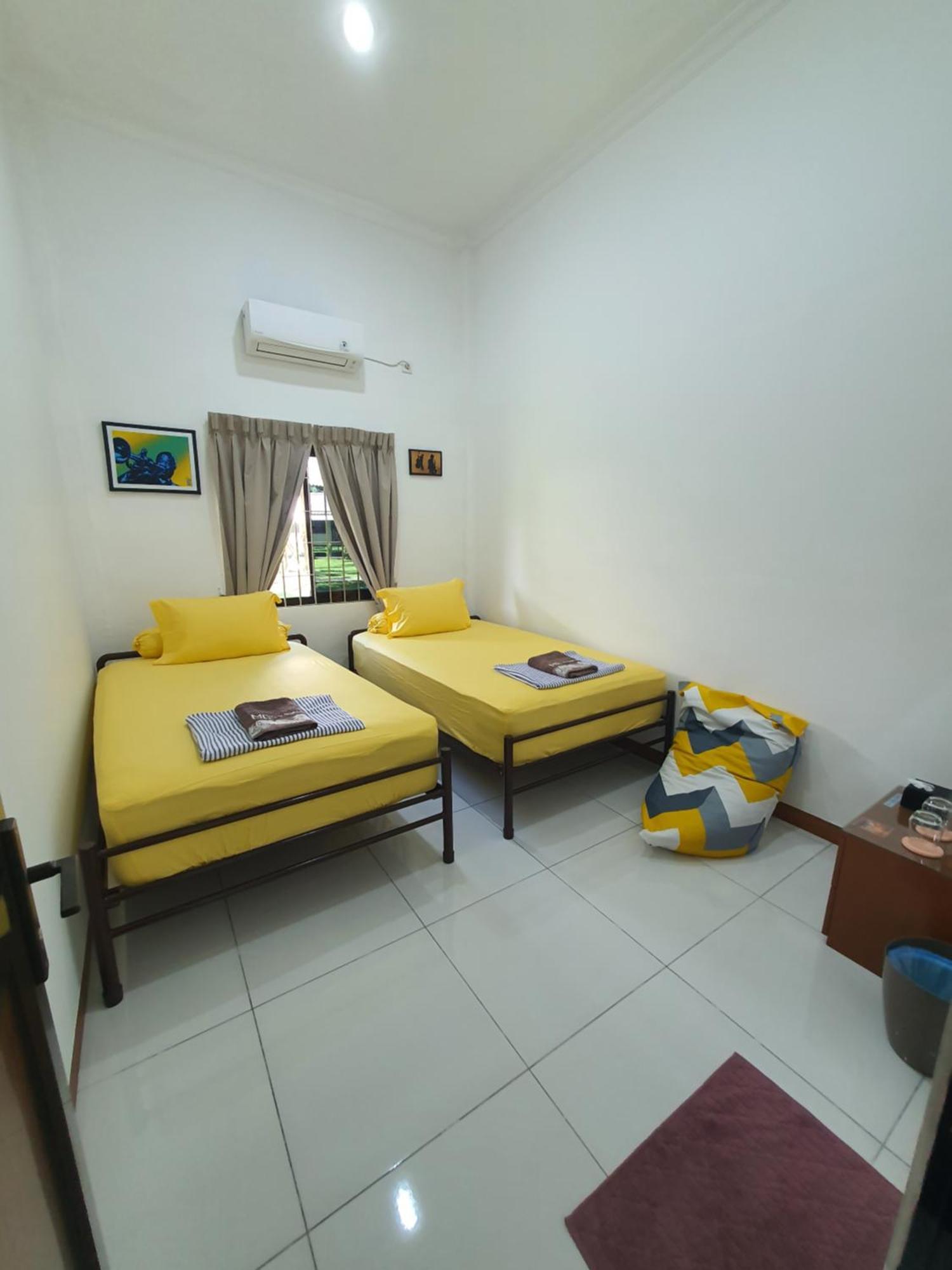 Hotel Mb Camp Singkil Gosongtelaga Exterior foto